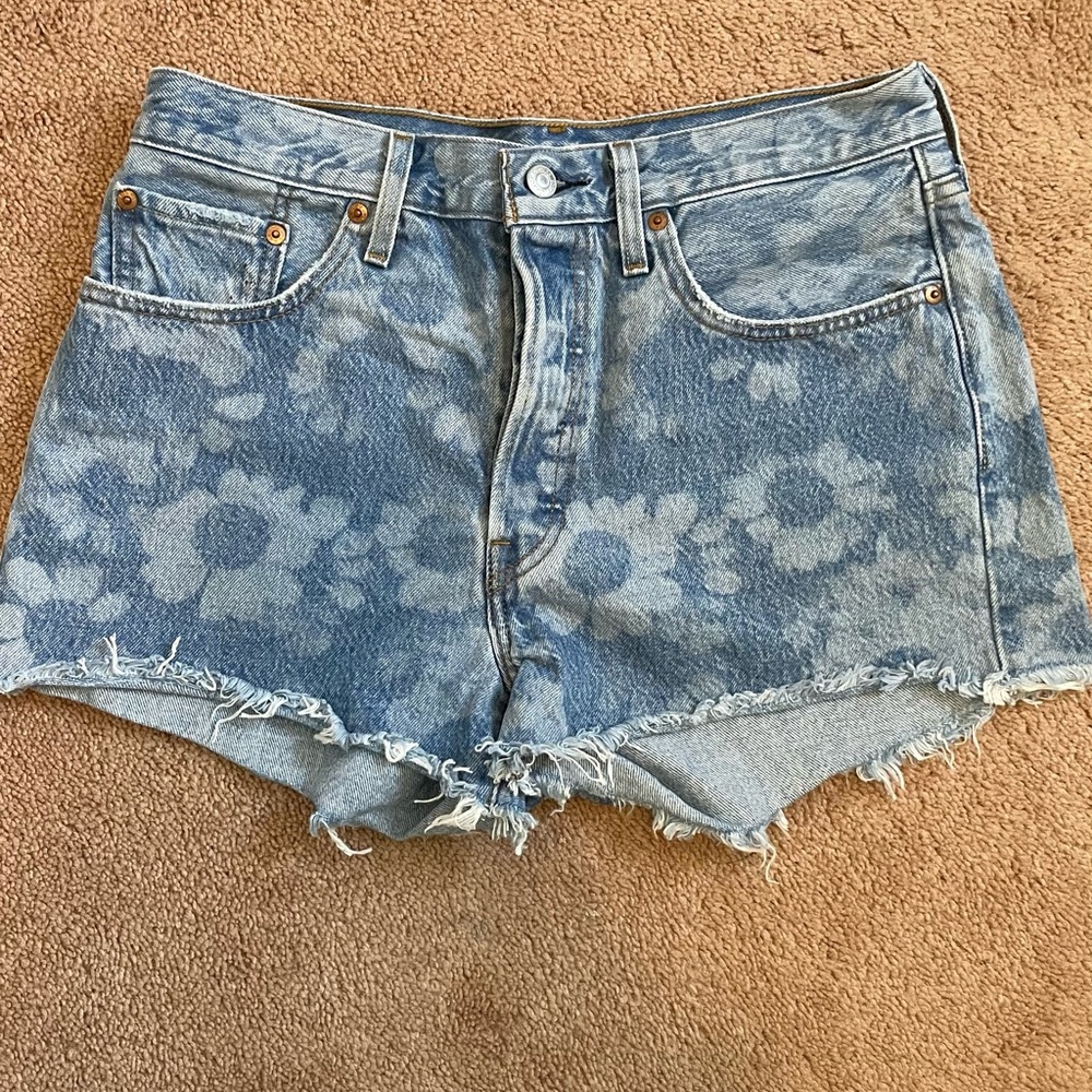 Levi's 501 Daisy Print High Rise Light Blue Denim Shorts